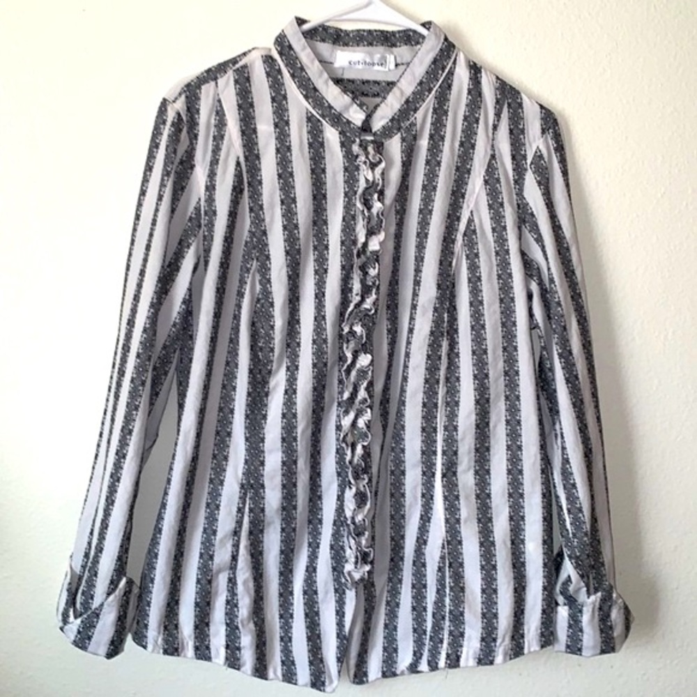 CUT•LOOSE PRINTED BUTTONED DOWN RUFFLED SHIRT TOP SIZE LARGE MADE IN USA